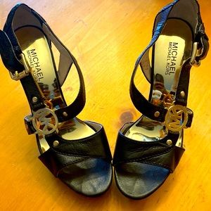 Size 8m Michael Kors high heels black and gold